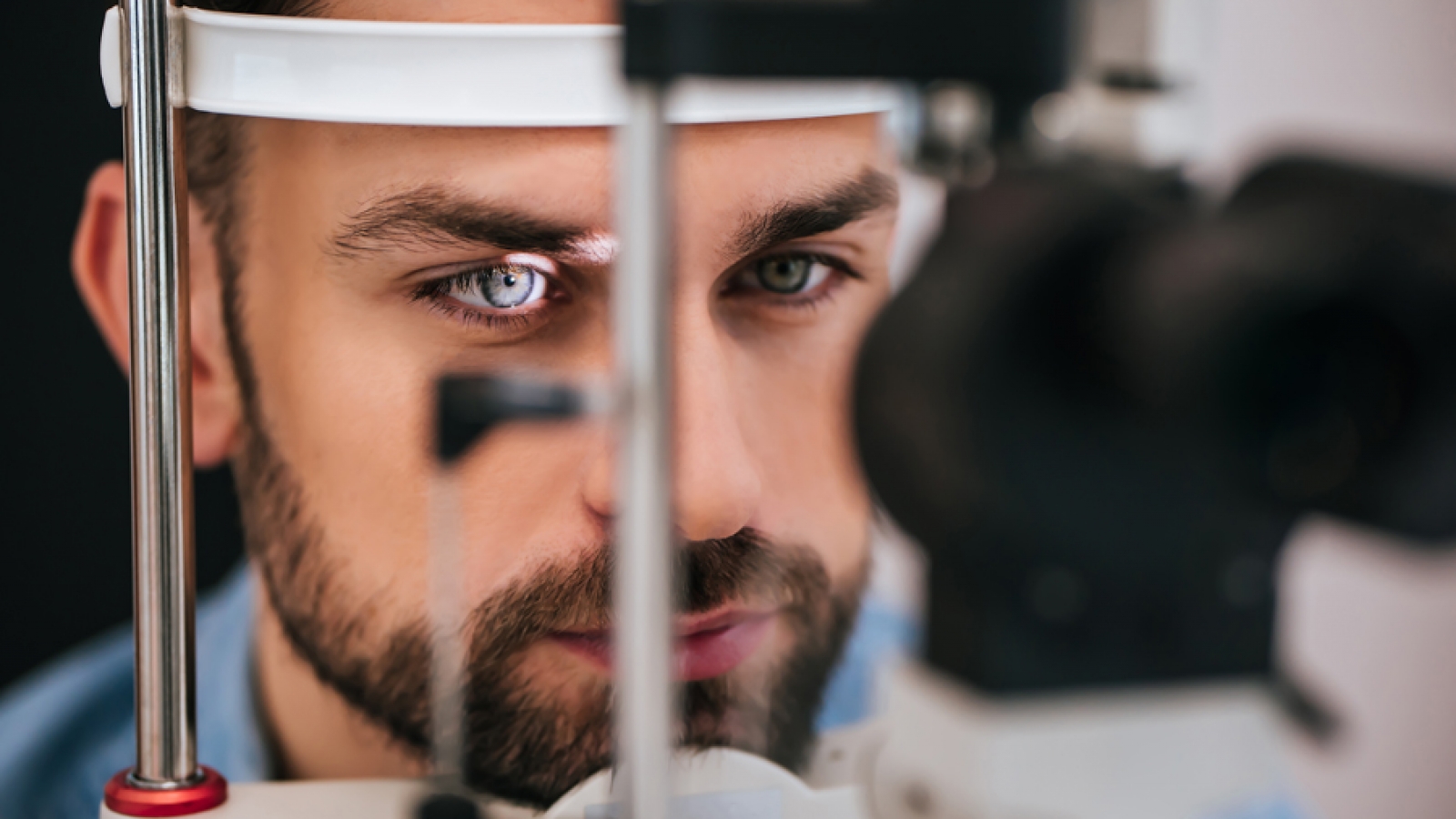 Pregled-očne-pozadine---fundusa_bluevision